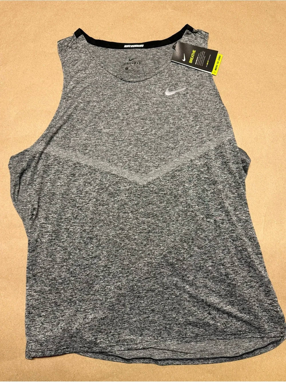 Nike DriFit Running Tank top Standard Fit reflective trim XL Extra Large NEW!